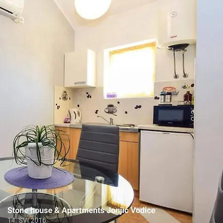 Apartments Jonjic Vodice Exterior foto